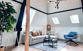 Celina'S Loft